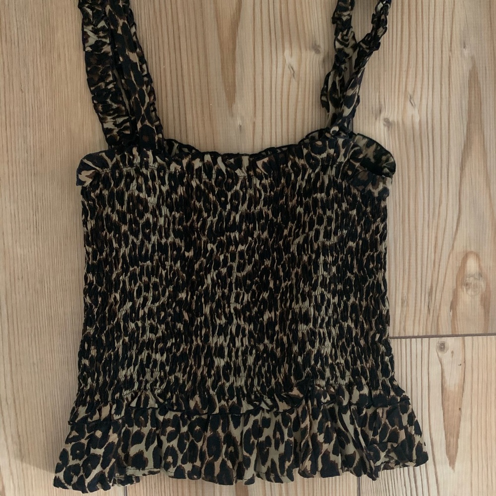 Leopard top
